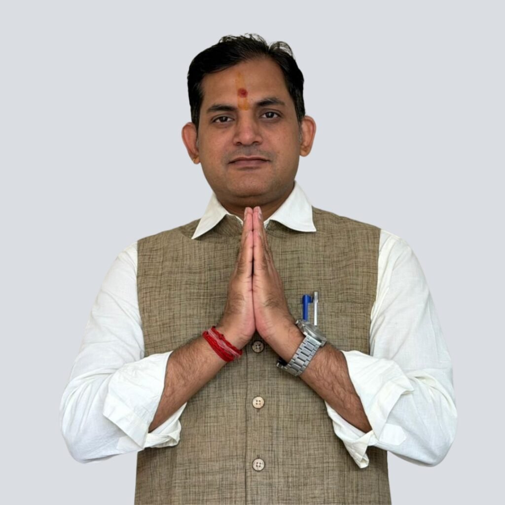 Dr. Shashi Kumar Dwivedi, Vedic Astrology instructor